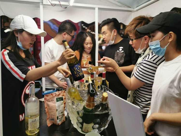 捕魚達(dá)人2最新版，小巷神秘寶藏探索與特色小店奇妙之旅