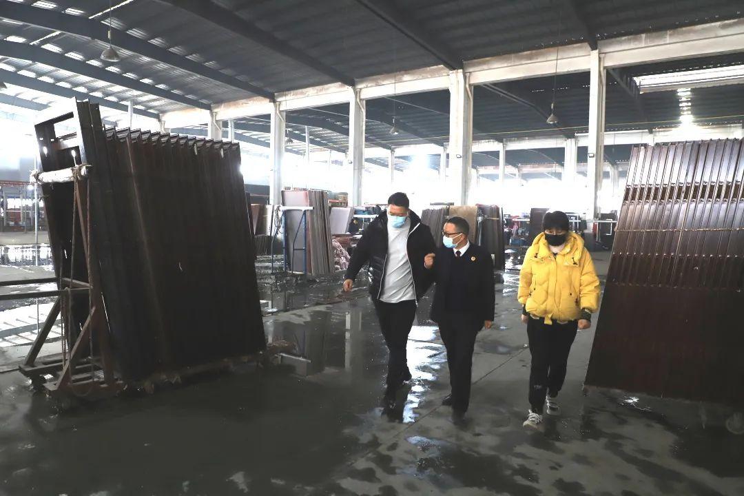 浙江眾成最新消息，夏日奇遇展現(xiàn)溫馨時刻