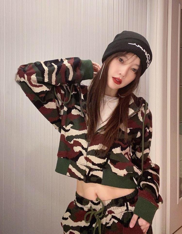 科技革命引領潮流，尖端產(chǎn)品介紹，我最新裝引領未來！