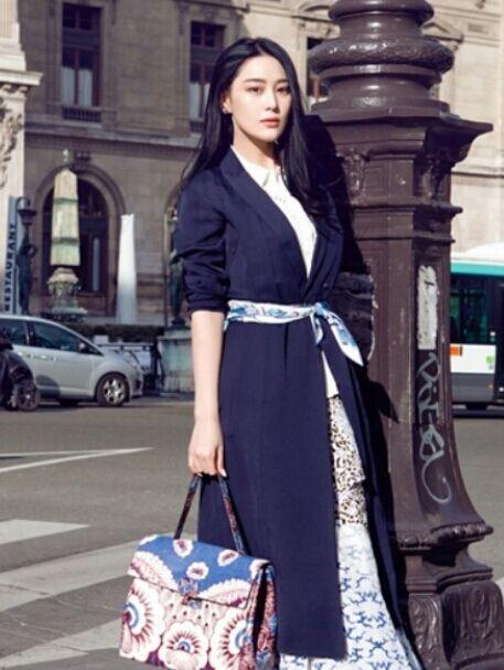 范冰冰最新街拍，時(shí)尚潮流的新標(biāo)桿典范