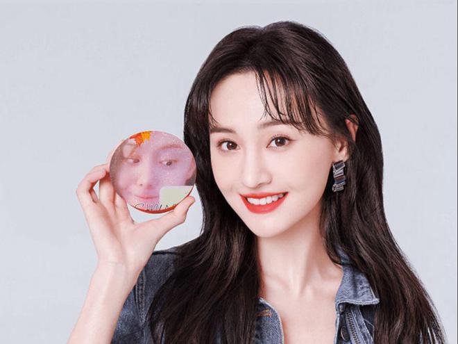 鄭爽2025最新動態(tài)，蛻變之路，自信照亮未來成就展望