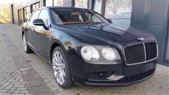 最新賓利飛馳，豪華與技術(shù)的極致融合