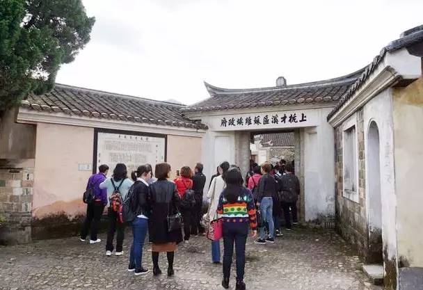 湖南南縣道場，科技革新之旅，體驗高科技魅力