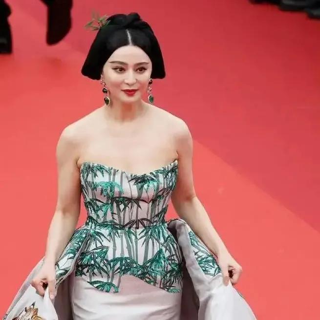 范冰冰最新動態(tài)報道，揭秘最新資訊！