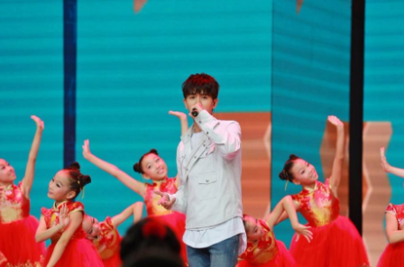 央視開學(xué)最新報(bào)道，教育的變革與未來展望