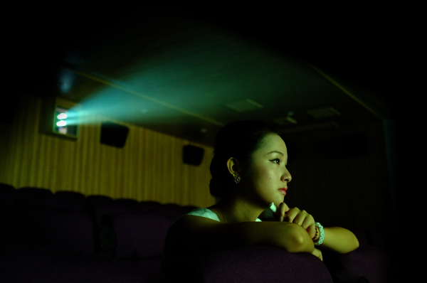 寂寞影院最新，電影中的溫暖奇緣之旅