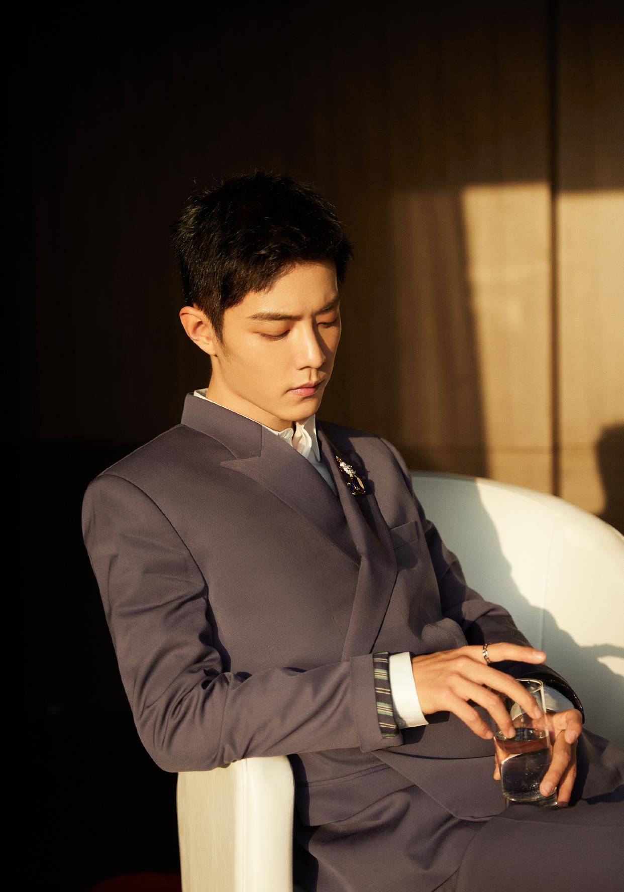 肖戰(zhàn)商務最新動態(tài)，自信與成就感的勵志之旅匯總