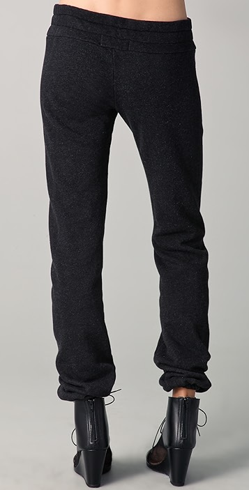 十字褲最新潮流，時(shí)尚潮流還是爭議話題？