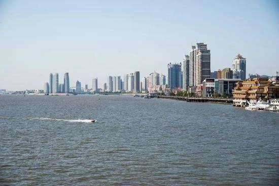 丹東市最新區(qū)，時(shí)代印記與發(fā)展見證