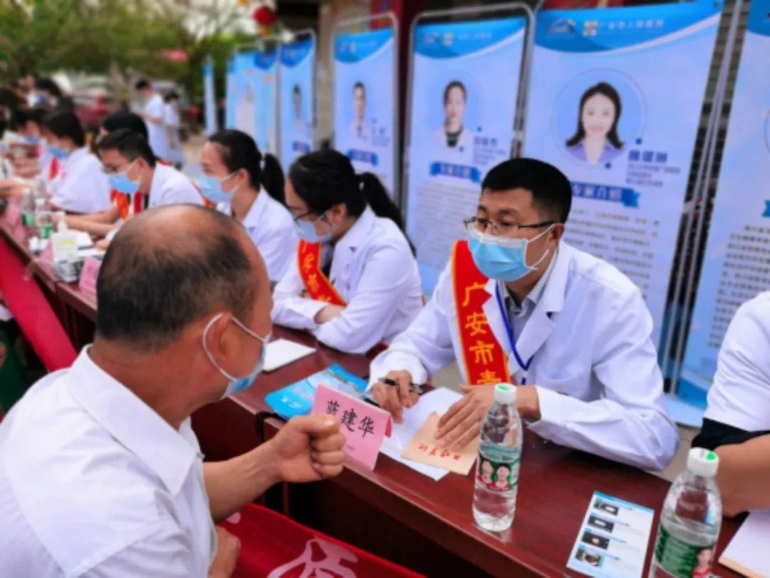 成都華西疫情最新通報(bào)，小巷深處的獨(dú)特風(fēng)味與抗疫進(jìn)展